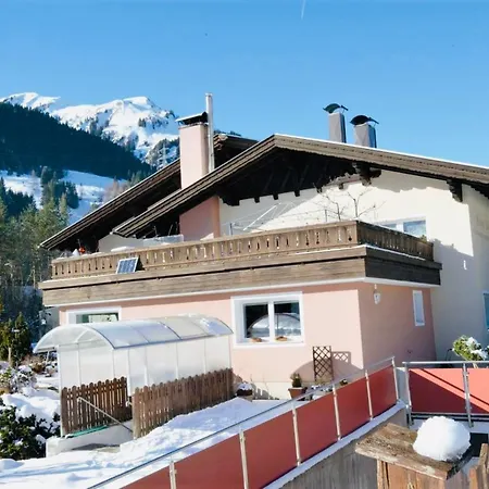 Haus Jaeger Лермос