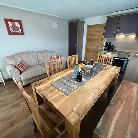 Haus Jaeger Апартаменты *